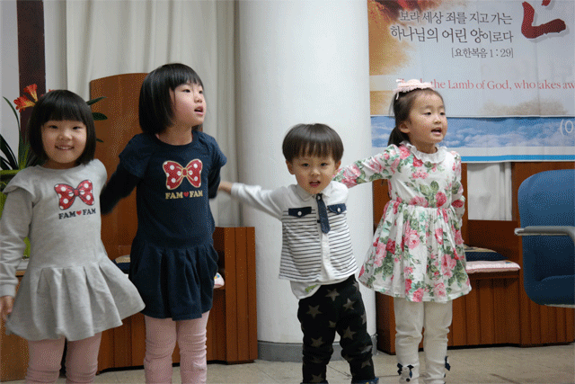 15찬양유초등부.gif
